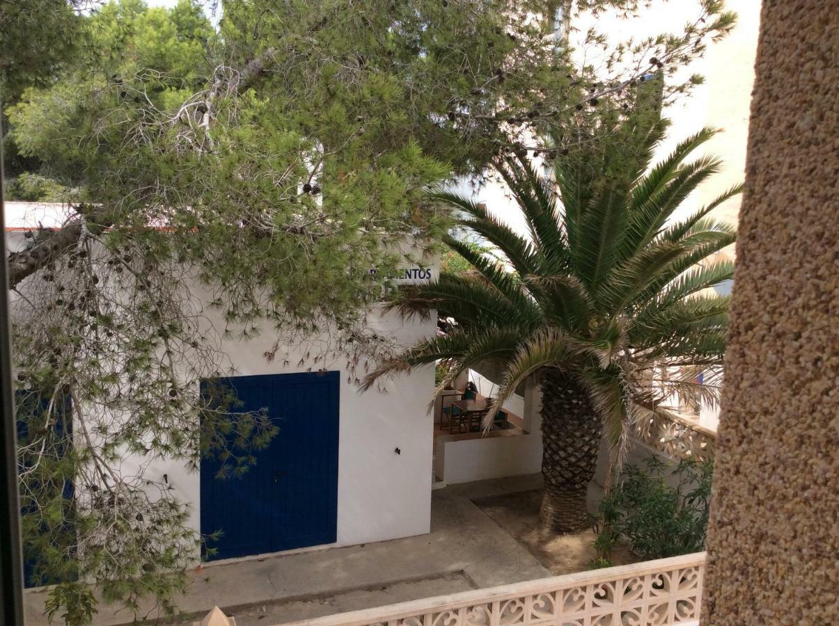 דירות Es Pujols Vista Mare מראה חיצוני תמונה